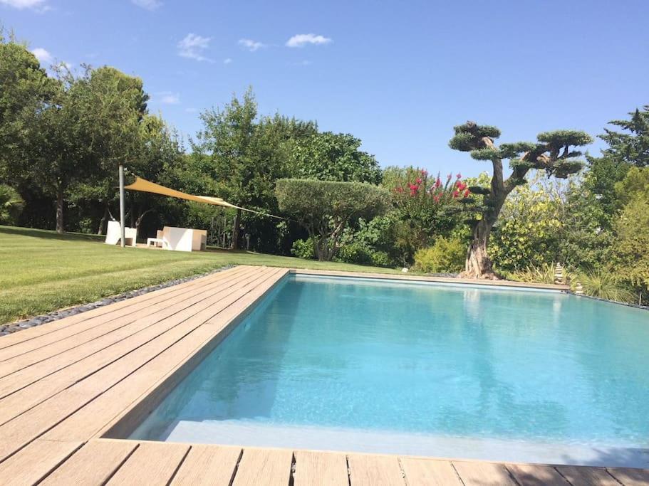 Bastide Languedocienne De Standing - Pezenas Le Clos De L'Amandier Exteriör bild