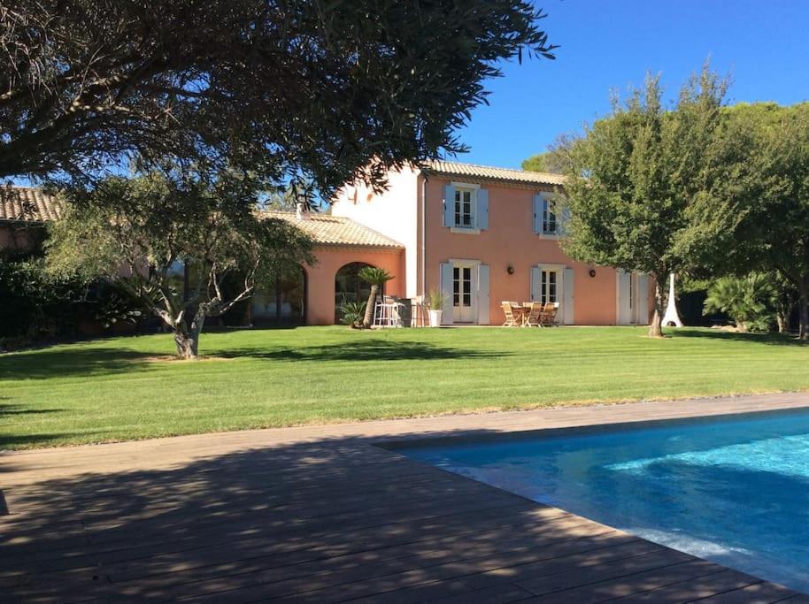 Bastide Languedocienne De Standing - Pezenas Le Clos De L'Amandier Exteriör bild